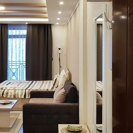 Appartement Shining Milmari M11 *