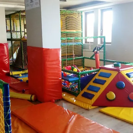 Shining Milmari M11 Appartement *