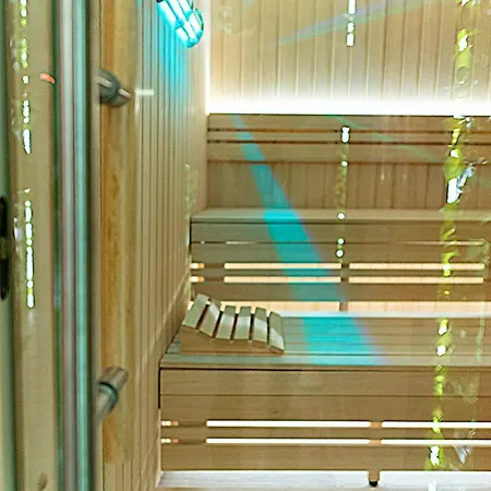 Shining Milmari M11 Apartment *